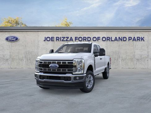 New 2026 Ford F250 XLT image 2