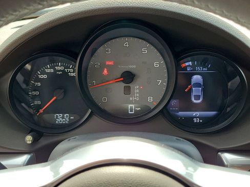 Certified 2019 Porsche 718 Cayman S RWD image 34