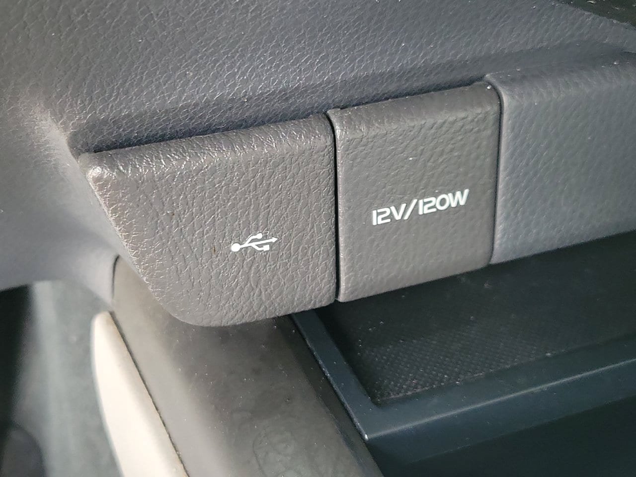 Used 2023 Toyota Camry LE FWD image 28