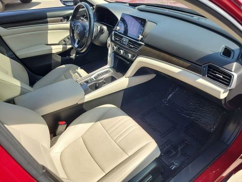 Used 2021 Honda Accord Touring image 22