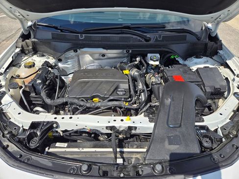 Used 2024 Buick Envista Preferred w/ Convenience I Package FWD image 31