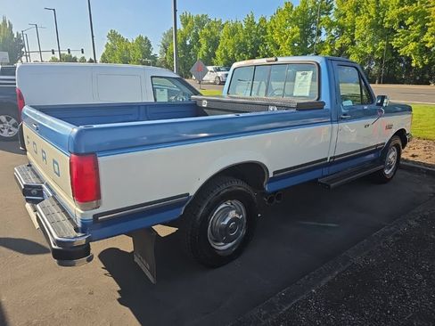 Used 1990 Ford F250 2WD Regular Cab image 4