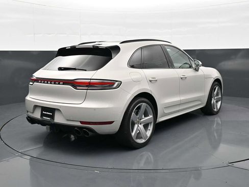 Certified 2020 Porsche Macan Turbo AWD/4WD image 25