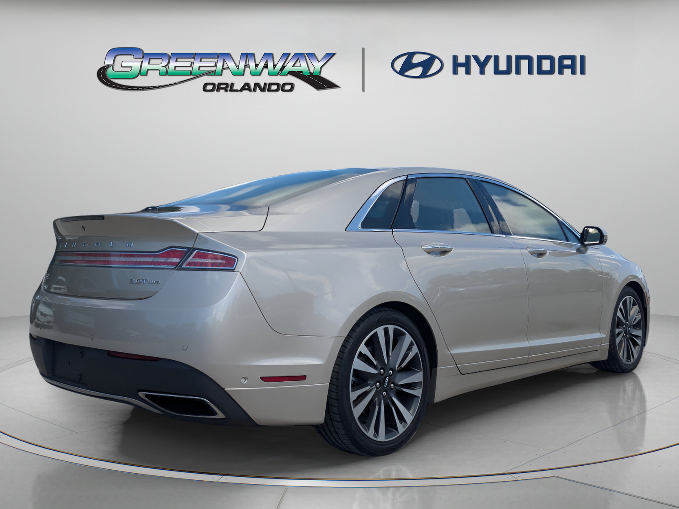 Used 2017 Lincoln MKZ Reserve w/ Technology Package AWD/4WD image 8