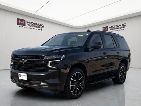 Used 2023 Chevrolet Tahoe RST w/ Sport Performance Package image 3