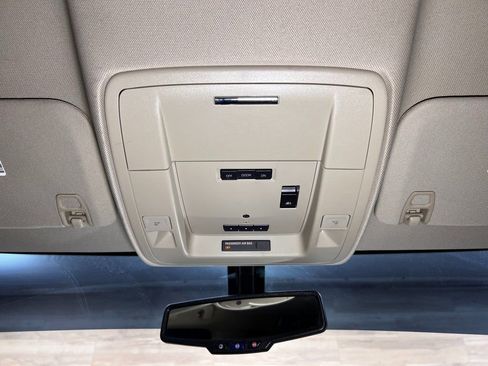 Used 2018 Chevrolet Silverado 1500 LTZ Z71 w/ LTZ Plus Package image 16