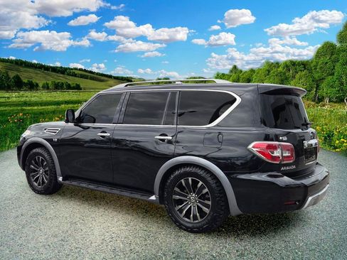 Used 2018 Nissan Armada Platinum w/ Captain Seat Package RWD image 4
