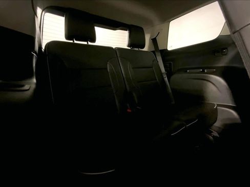 Used 2023 GMC Acadia Denali FWD image 24