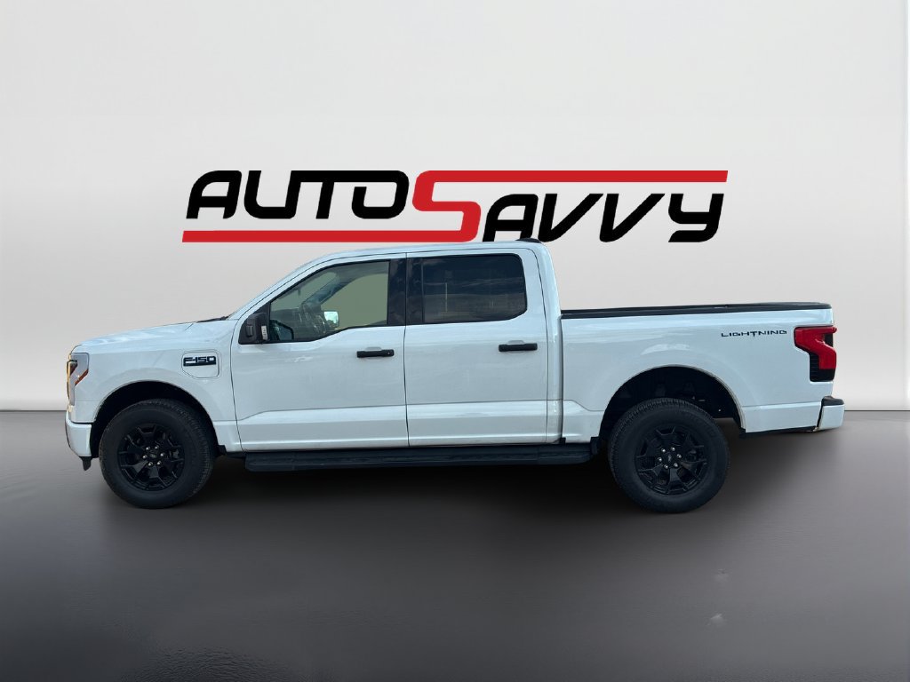 Used 2025 Ford F150 Lightning XLT AWD/4WD image 8