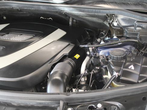 Used 2011 Mercedes-Benz ML 350 ML 350 image 33