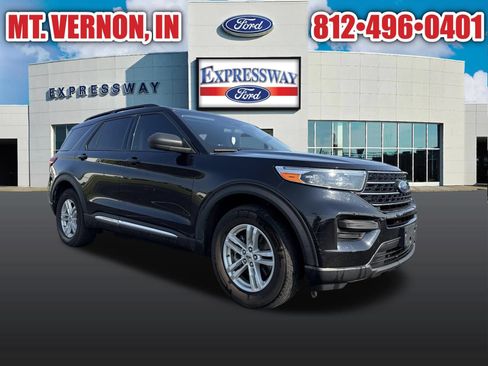 Used 2020 Ford Explorer XLT w/ Comfort Package AWD/4WD image 12