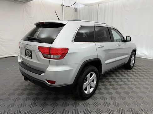 Used 2012 Jeep Grand Cherokee Laredo AWD/4WD image 5