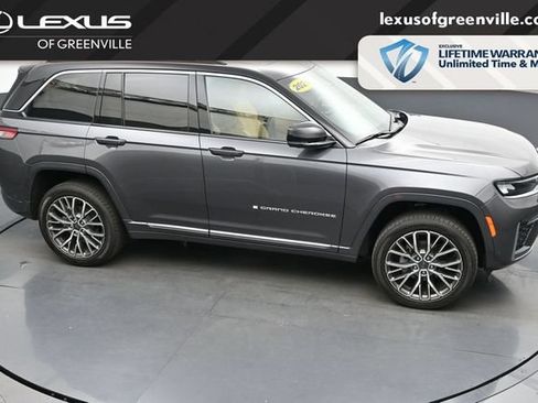 Used 2026 Jeep Grand Cherokee Summit AWD/4WD image 42