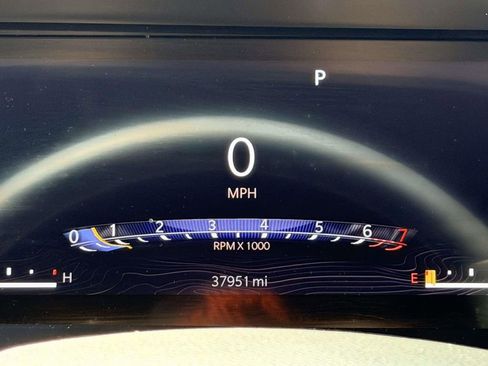 Used 2023 Jeep Grand Cherokee L Limited image 11