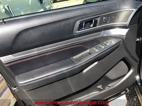 Used 2016 Ford Explorer Sport w/ Equipment Group 401A AWD/4WD image 7