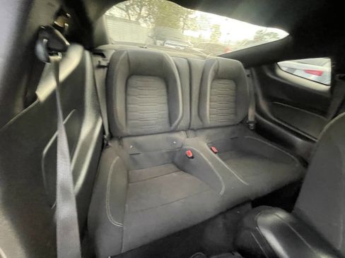 Used 2017 Ford Mustang GT image 14
