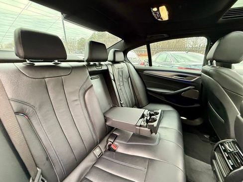 Used 2019 BMW 530i w/ M Sport Package RWD image 29