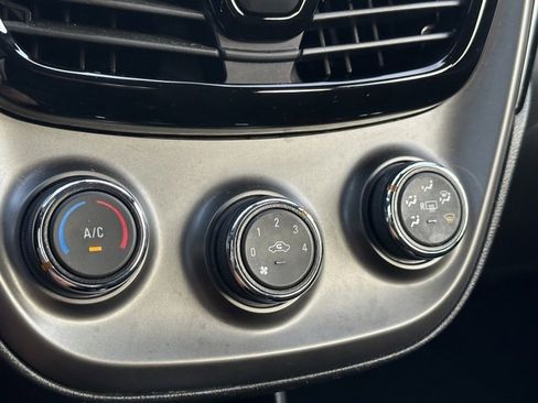 Used 2021 Chevrolet Spark LT image 21