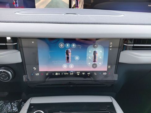 New 2026 Lincoln Navigator L Reserve w/ Jet Appearance Package image 29