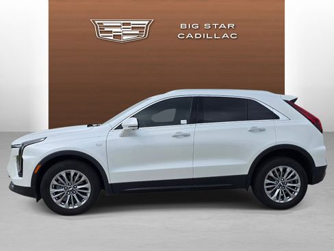 Certified 2025 Cadillac XT4 Premium Luxury w/ Cold Weather Package FWD image 2