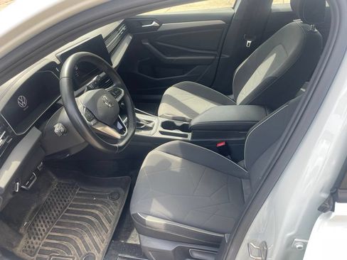 Used 2025 Volkswagen Jetta Sport FWD image 6