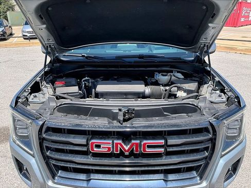 Used 2024 GMC Yukon AT4 w/ AT4 Premium Package image 23
