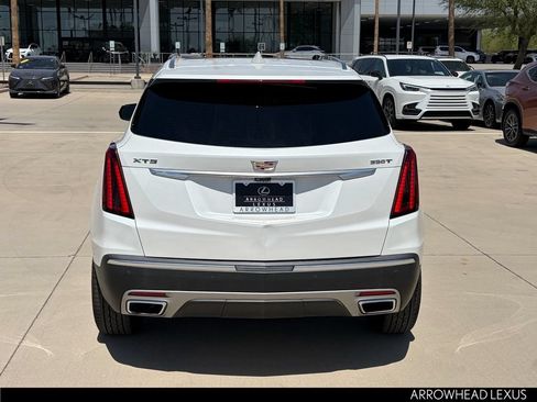 Used 2023 Cadillac XT5 Premium Luxury w/ Technology Package FWD image 5