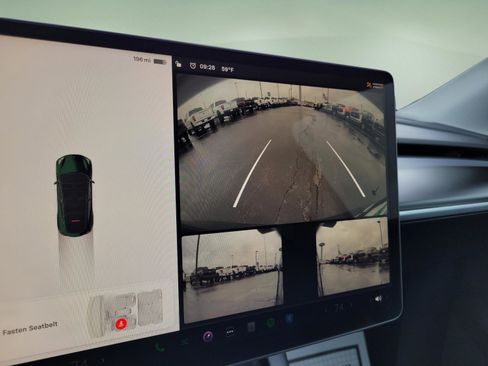 Used 2022 Tesla Model Y Performance AWD/4WD image 18
