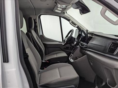 Used 2023 Ford Transit 350 XLT image 17