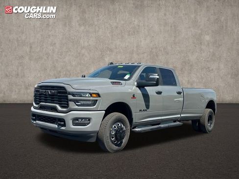New 2026 RAM 3500 Big Horn AWD/4WD image 3