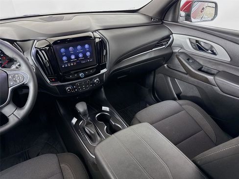 Used 2023 Chevrolet Traverse LT w/ LPO, Floor Liner Package image 22