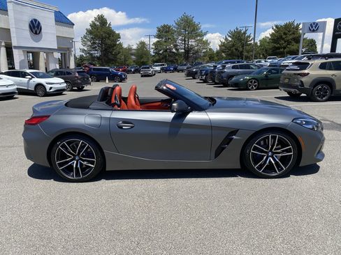 Used 2020 BMW Z4 M40i RWD image 56