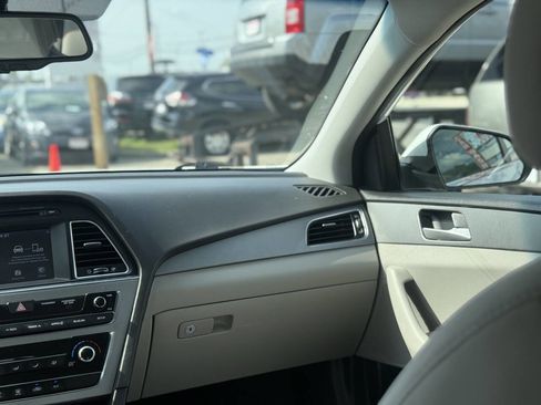 Used 2016 Hyundai Sonata SE image 28