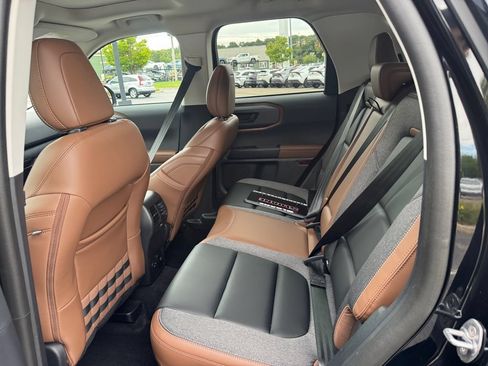 Used 2024 Ford Bronco Sport Outer Banks w/ Tech Package AWD/4WD image 18