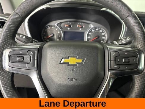 Used 2025 Chevrolet Blazer LT AWD/4WD image 15