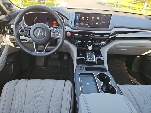 New 2026 Acura MDX SH-AWD w/ Advance Package image 9