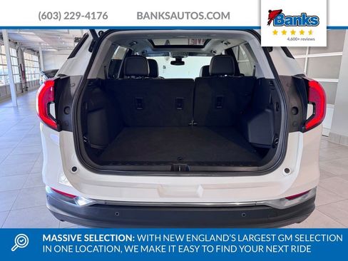 Certified 2022 GMC Terrain AT4 AWD/4WD image 6