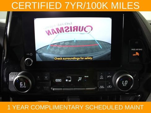 Used 2023 Toyota Highlander XLE FWD image 24