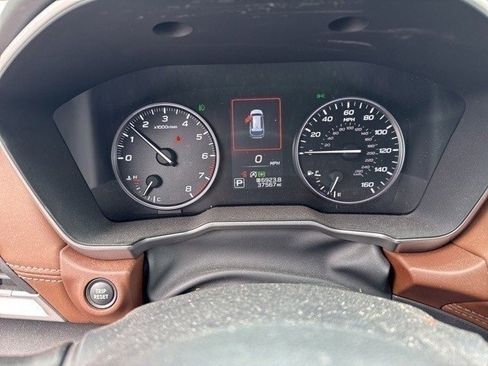 Used 2022 Subaru Outback Touring XT w/ Popular Package #2 image 7