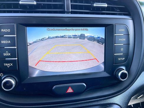 Used 2021 Kia Soul LX FWD image 22