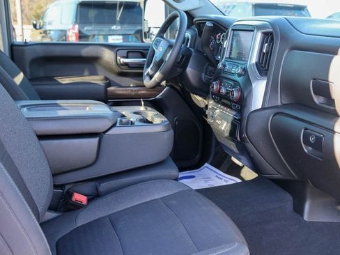 Used 2022 Chevrolet Silverado 2500 LT w/ Convenience Package image 14