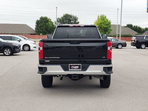 Used 2025 Chevrolet Silverado 2500 LT w/ Safety Package AWD/4WD image 6