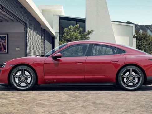 Used 2023 Porsche Taycan 4S image 2