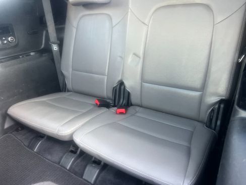 Used 2019 Hyundai Santa Fe XL image 15