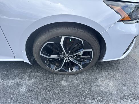 Used 2024 Nissan Altima 2.5 SR image 10