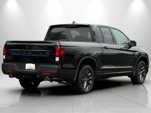 New 2026 Honda Ridgeline Sport image 2