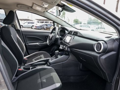 Used 2025 Nissan Versa S w/ Trunk Package FWD image 21