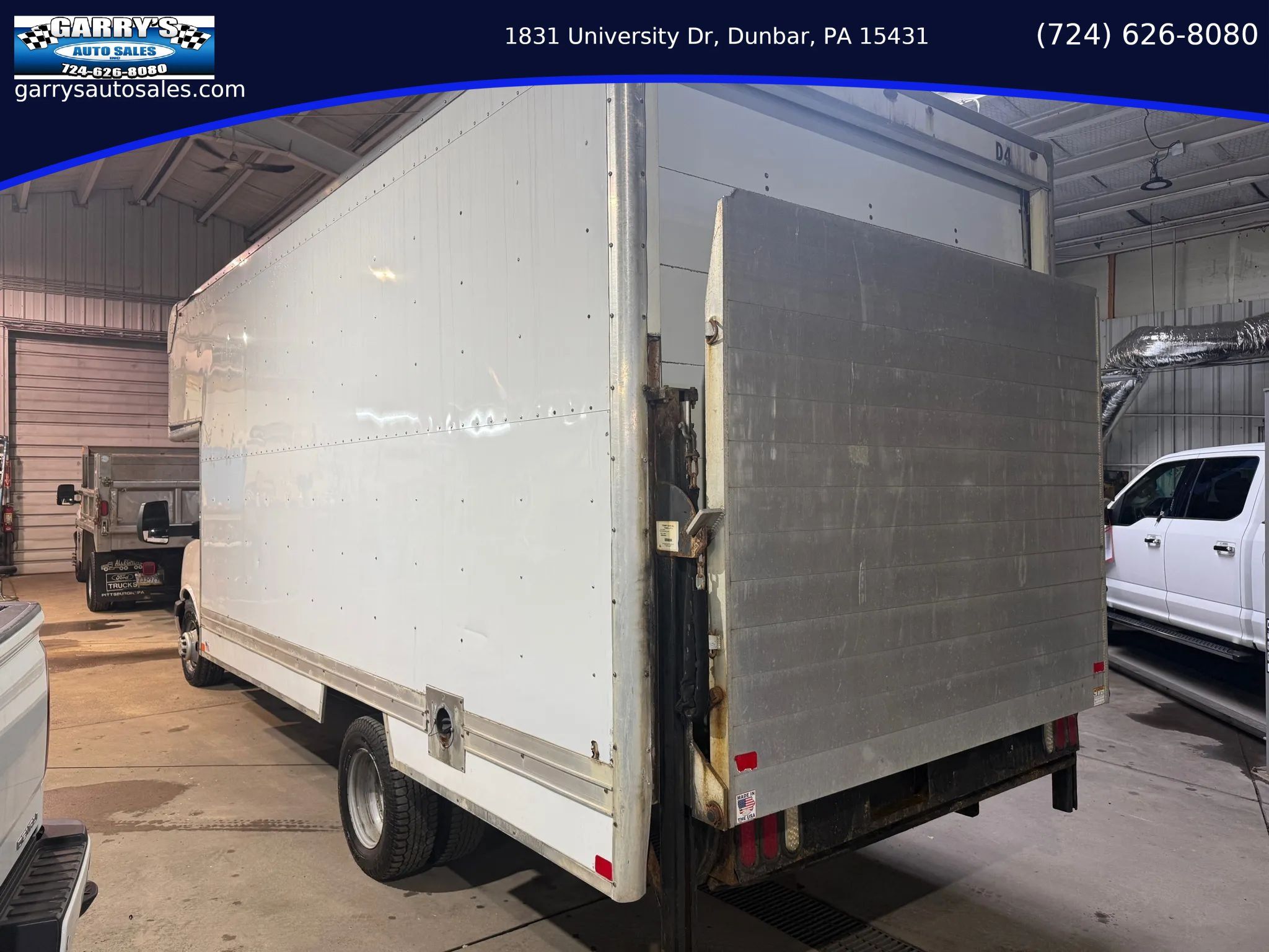 Used 2018 Chevrolet Express 3500 Extended w/ Power Convenience Package RWD image 6