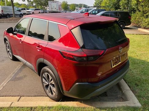 Used 2023 Nissan Rogue SV FWD image 29