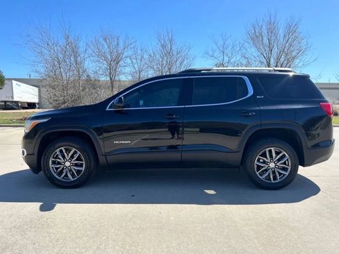 Used 2019 GMC Acadia SLT FWD image 9